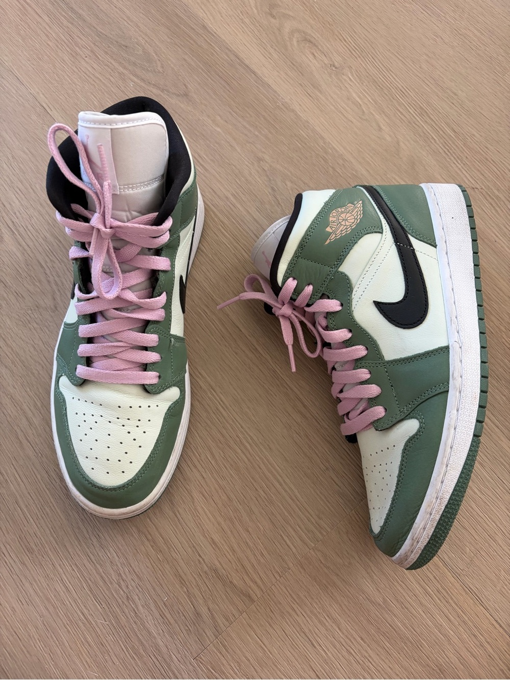 Jordan 1 Mid Dutch Green Sneakers Womens Size 10